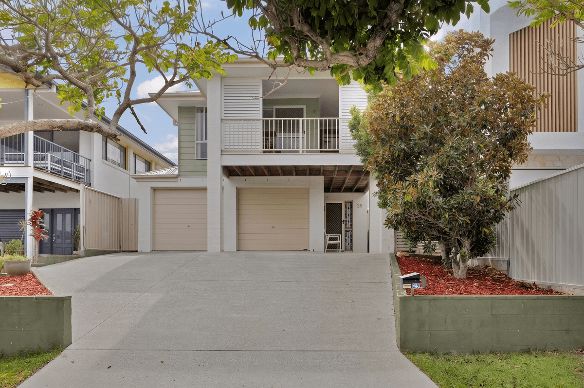29 Carbethon Street, Manly