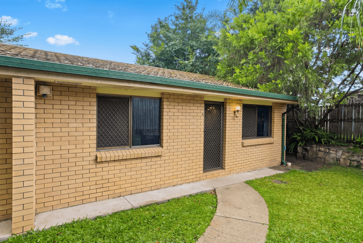 9/16 Forest Street, Woodridge