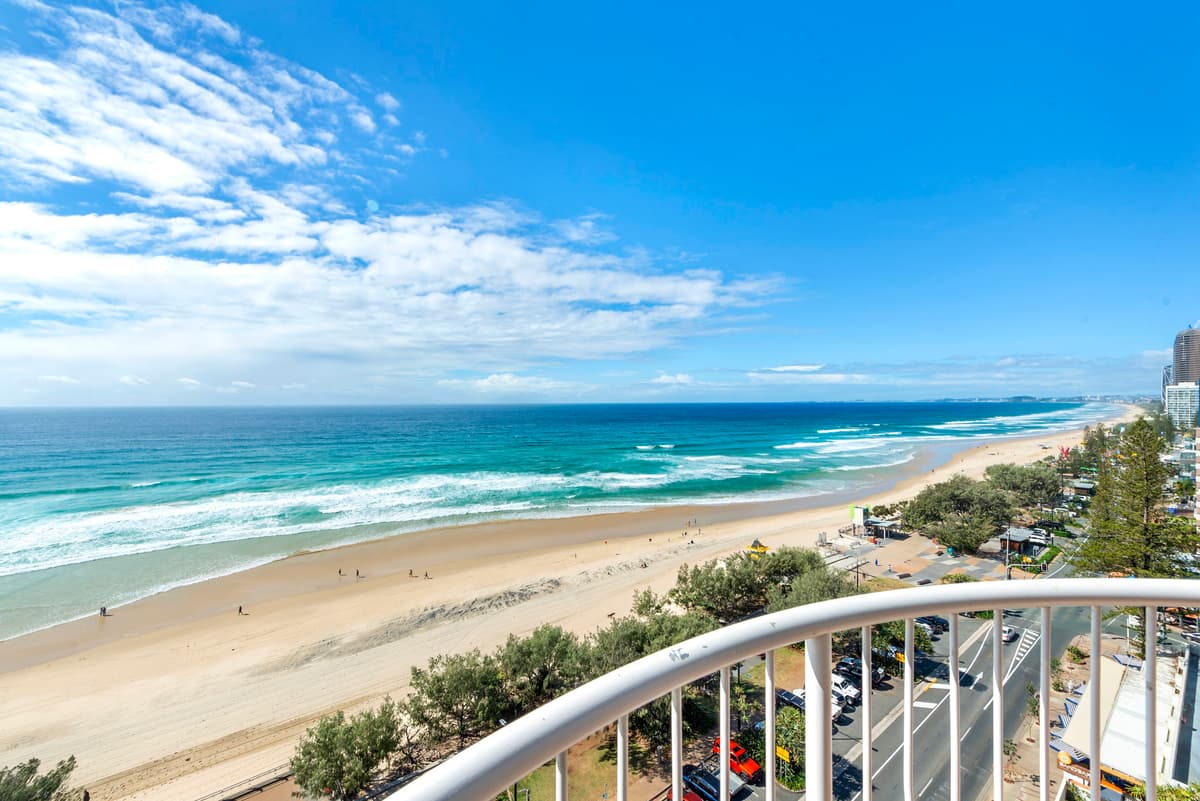 325/2 View Avenue, Surfers Paradise