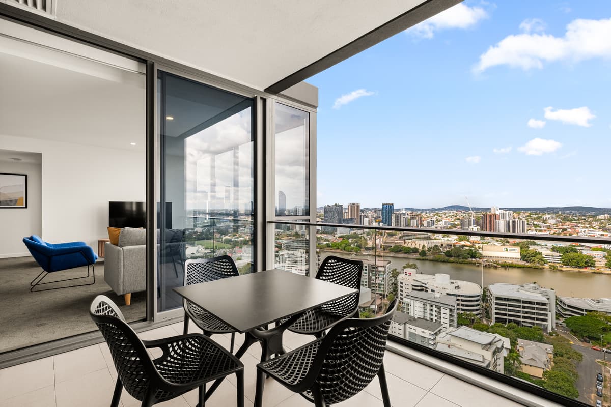 3008/55 Railway Terrace, Milton