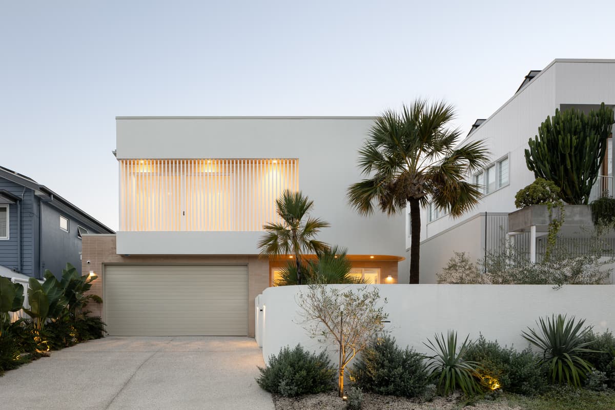 8 Lloyd Street, Camp Hill