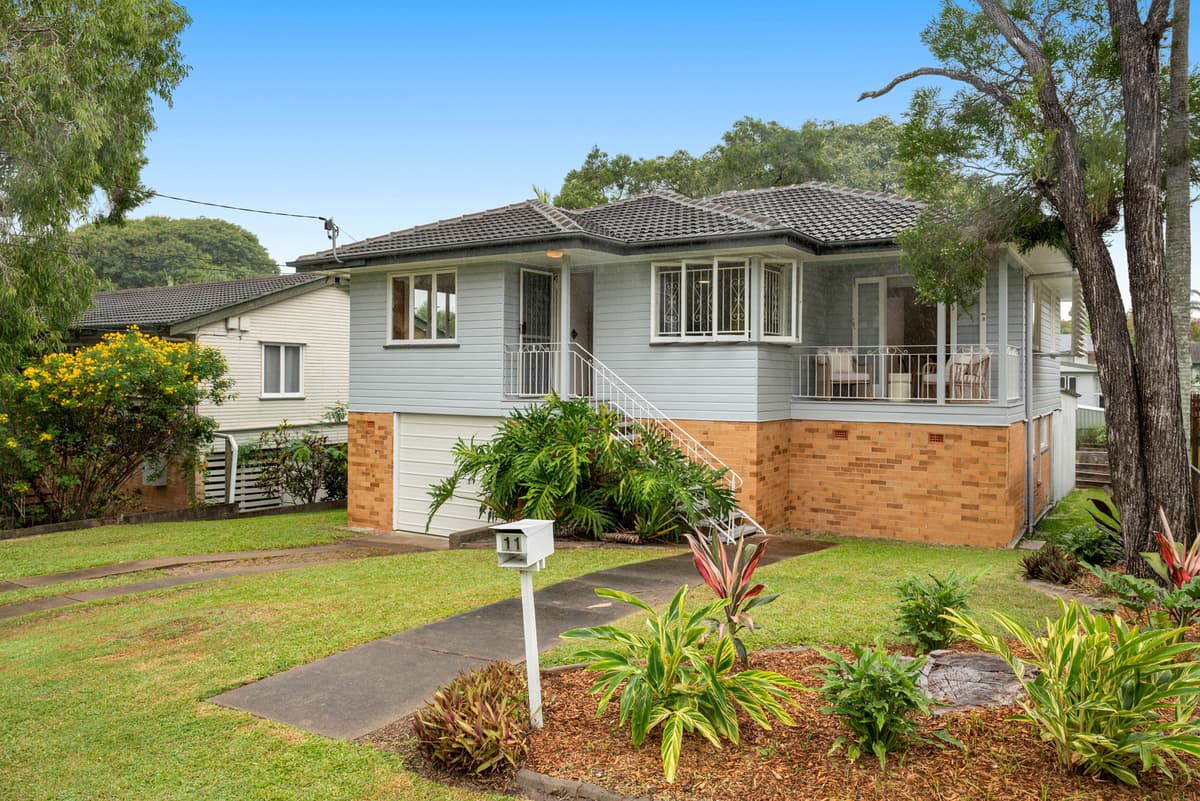 11 Bradnor Street, Carina