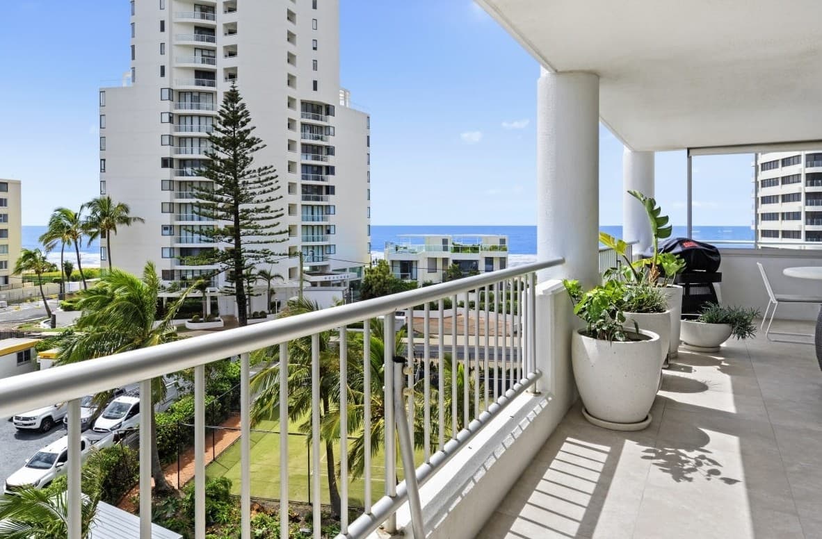 4A/7 Fern Street, Surfers Paradise