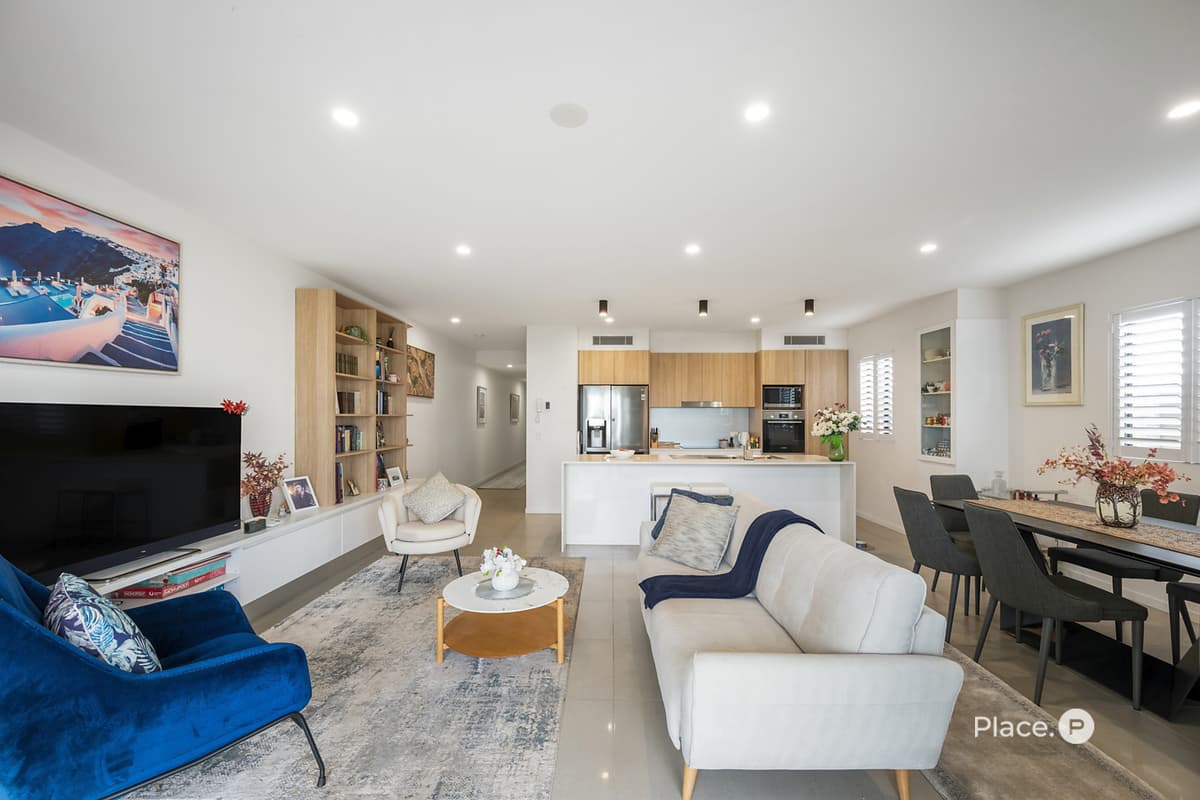 8/16 Atthow Parade, Nundah