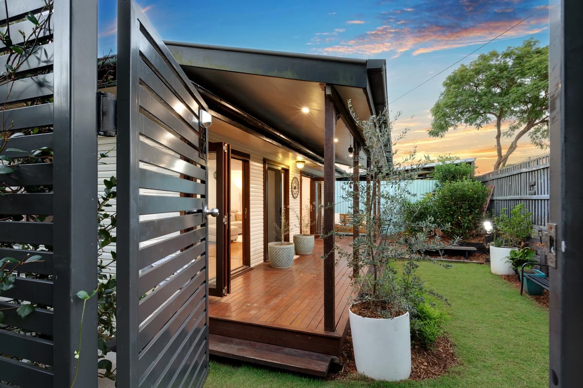 29 Dovedale Crescent, Ashgrove