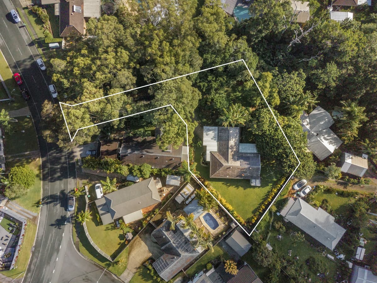 82 Ware Drive, Currumbin Waters