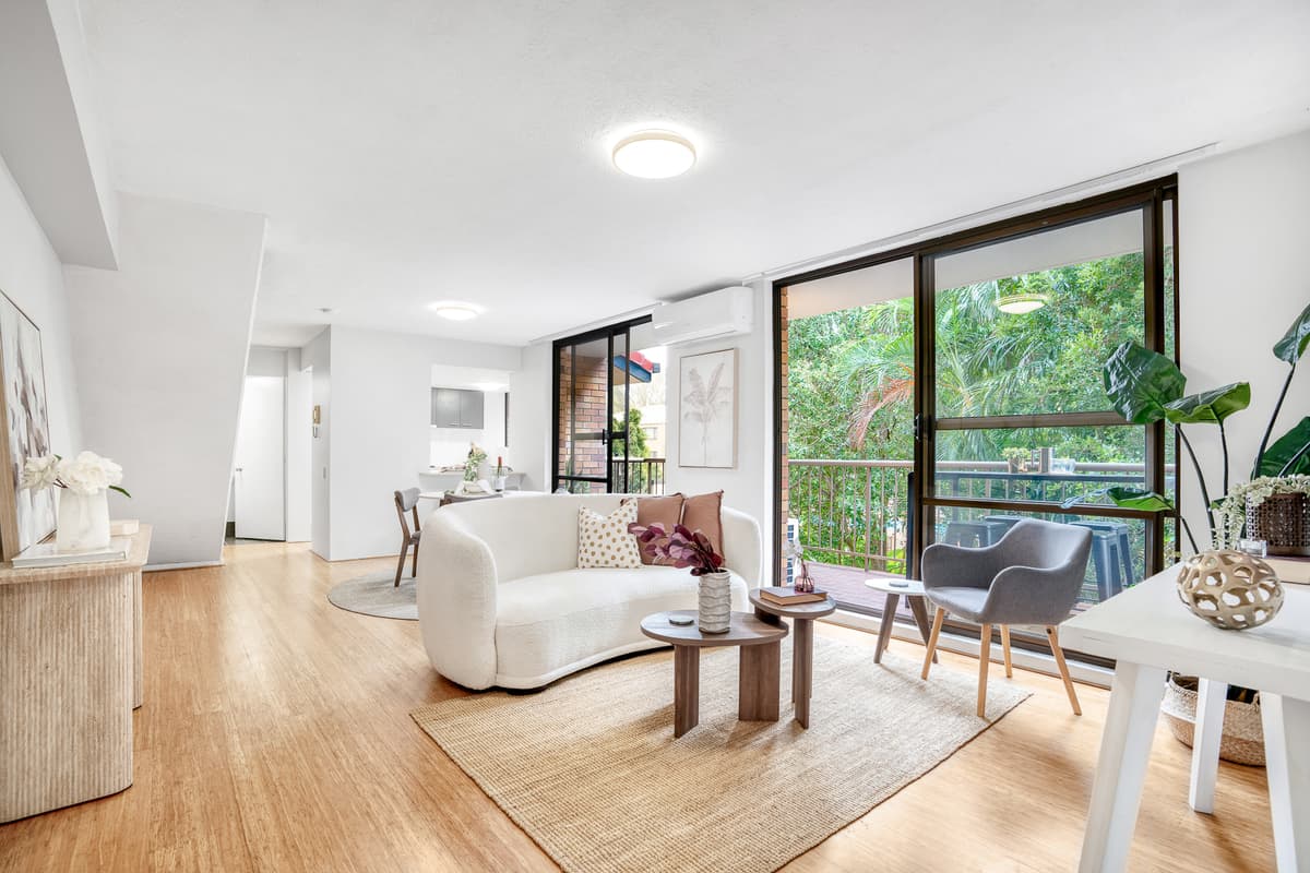 18/9 Land Street, Toowong