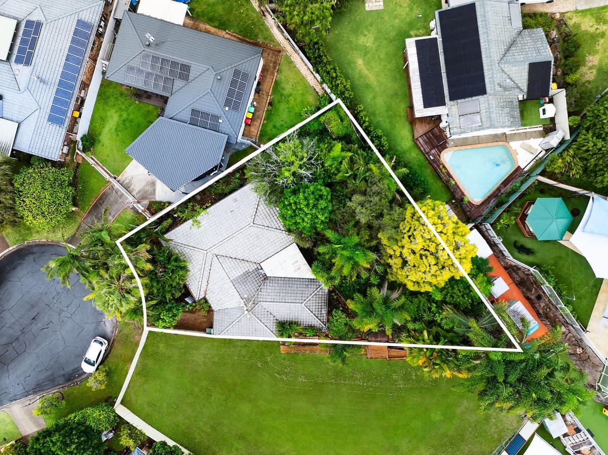 8 Kenley Court, Carrara