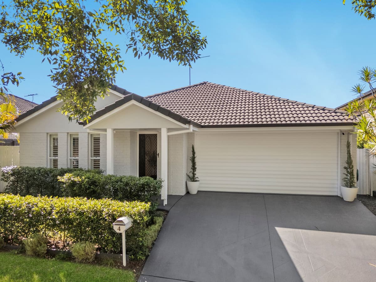 4 Lavender Street, Springfield Lakes