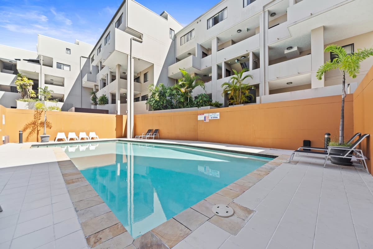 9/1848 Logan Road, Upper Mount Gravatt