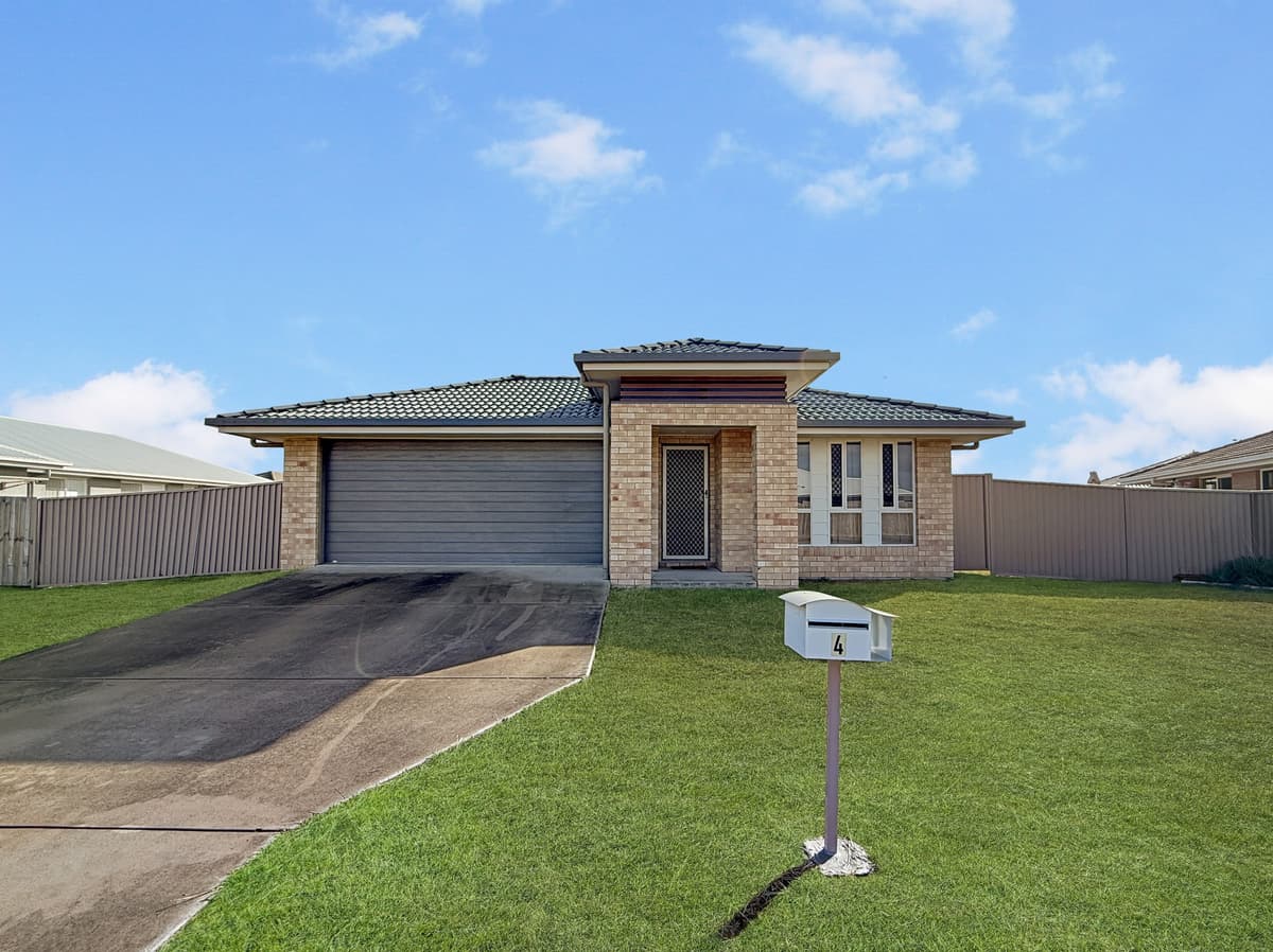 4 Semph Crescent, Laidley North