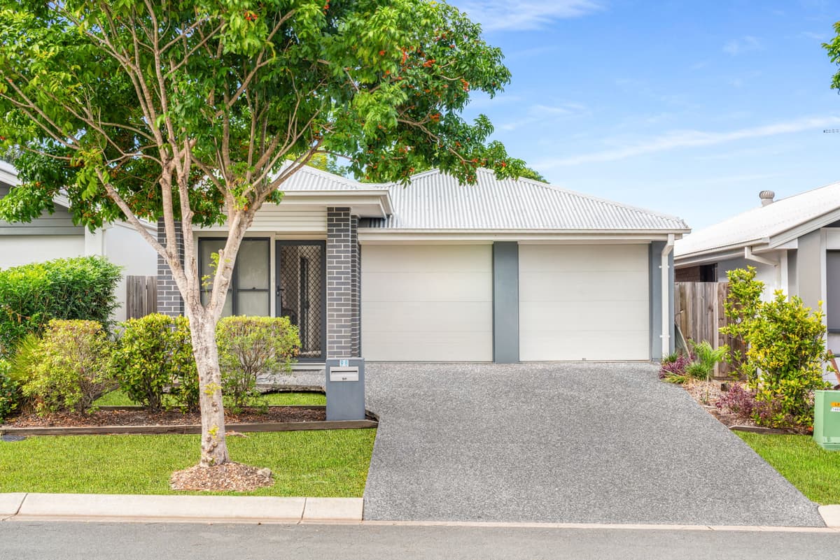 98 Napier Circuit, Silkstone