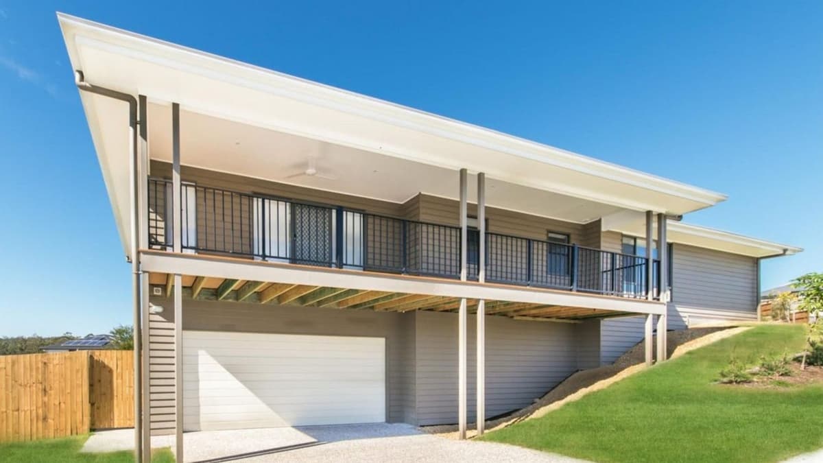 8 Barber Street, Springfield Lakes
