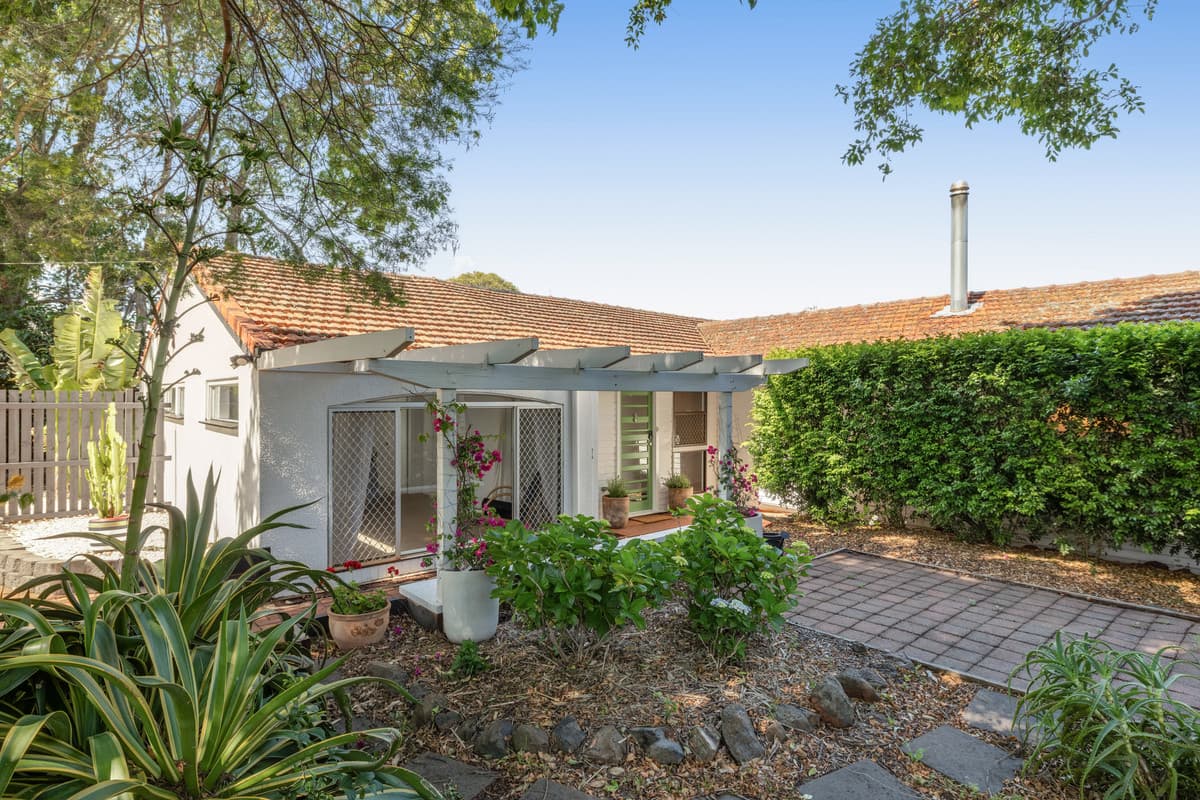 98 Ramsay Street, Centenary Heights