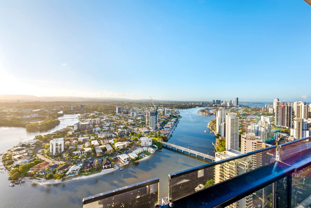 2376/9 Ferny Avenue, Surfers Paradise