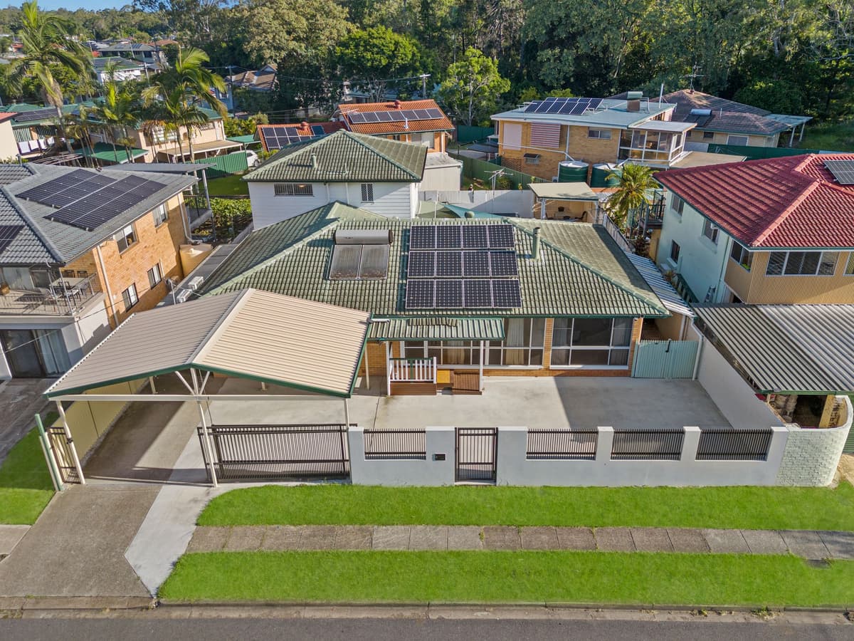 8 Parkway Street, Macgregor