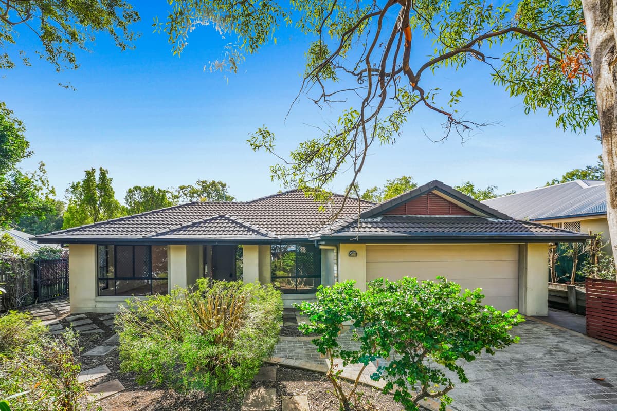 66 Brookeside Crescent, Seventeen Mile Rocks