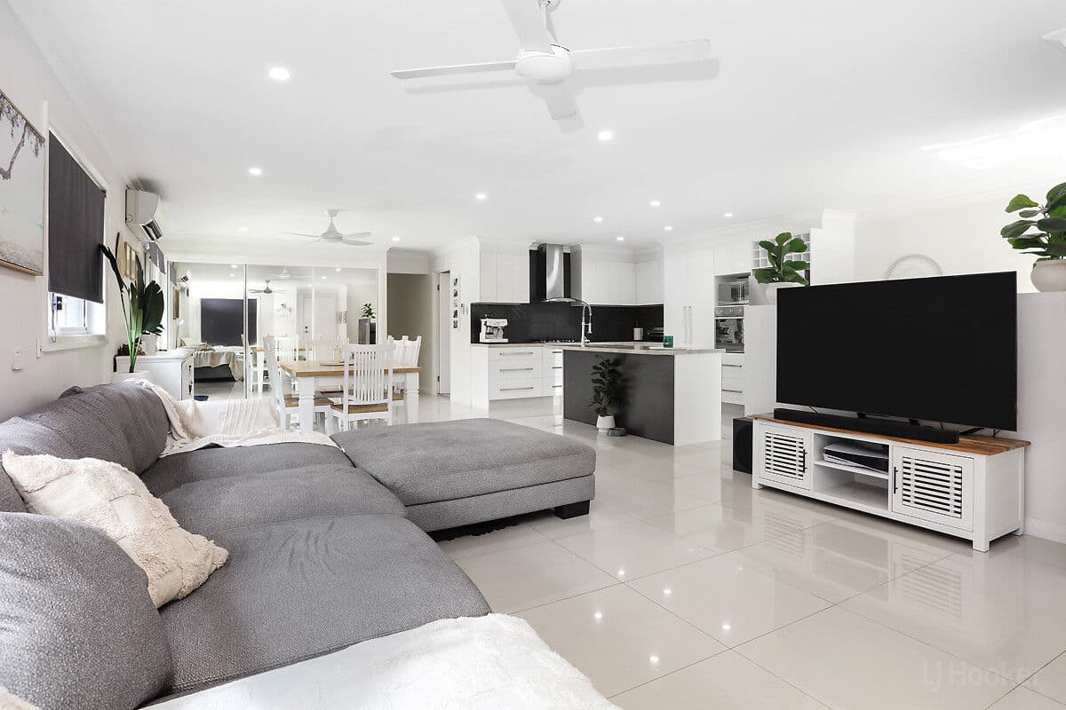 46 Sidney Nolan Drive, Coombabah