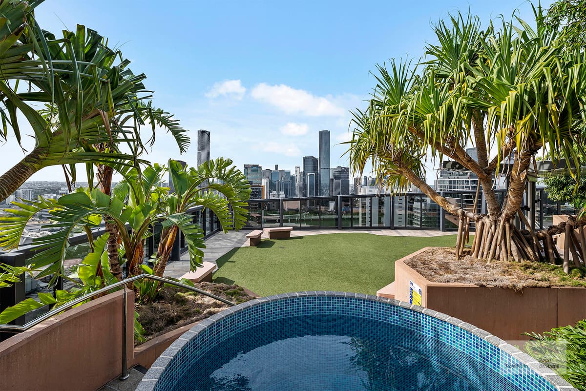 10702/1 Cordelia Street, South Brisbane