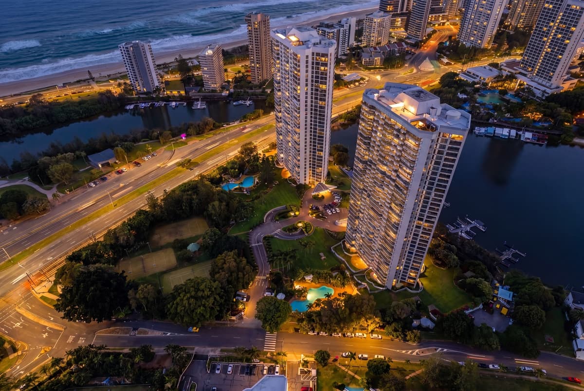 173/8 Admiralty Drive, Surfers Paradise