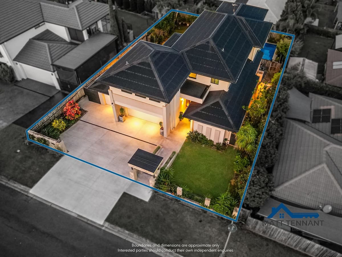 2 Bribie Close, Redland Bay