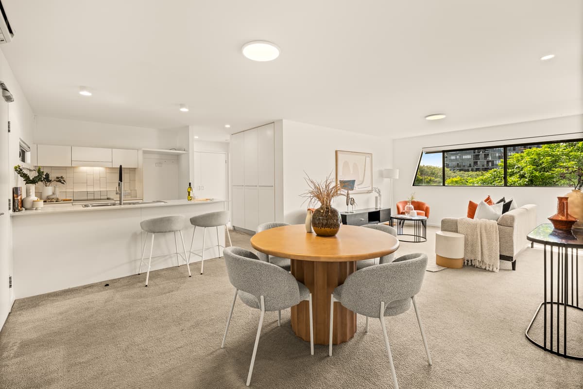 137/8 Musgrave Street, West End