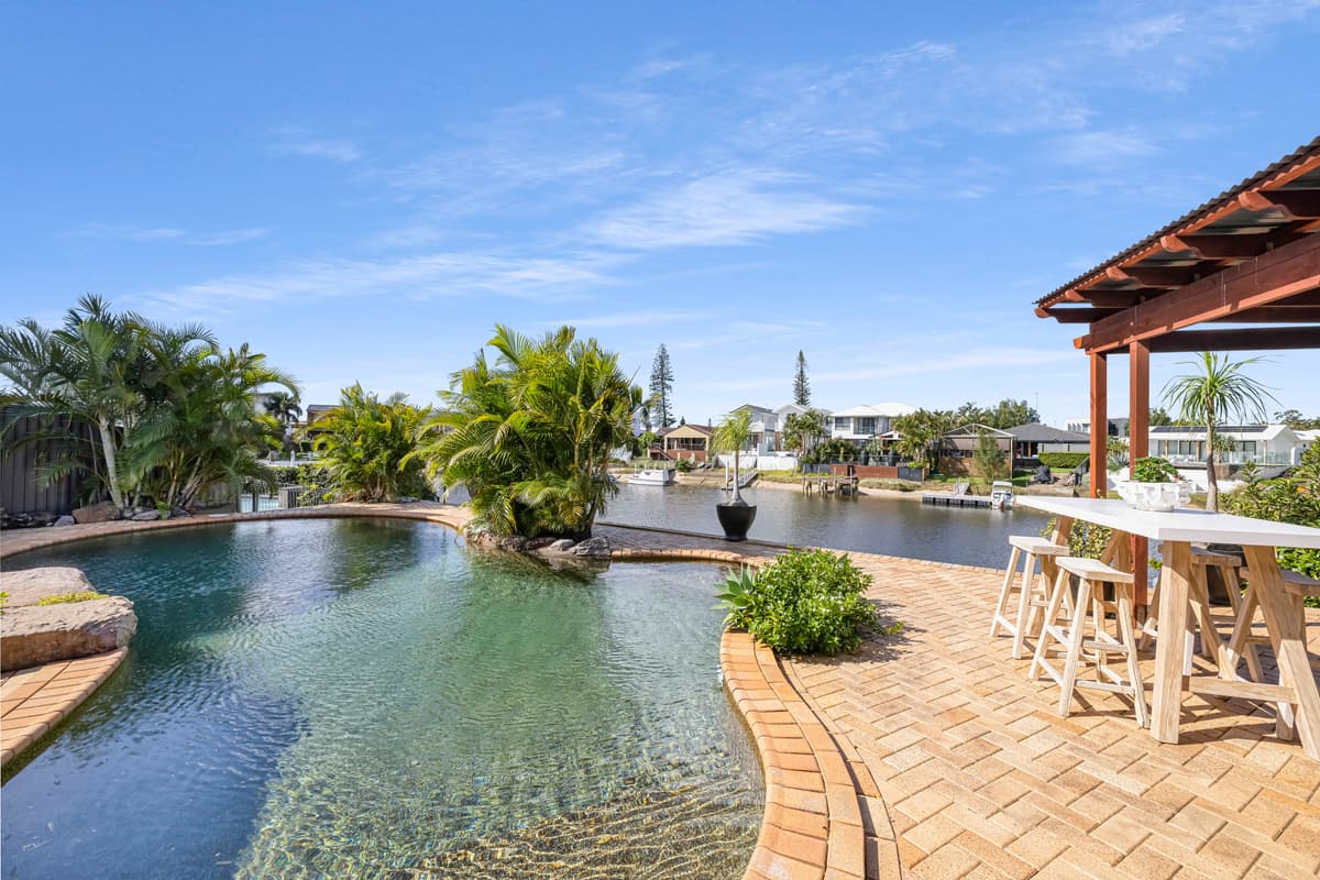 5 Nootka Court, Broadbeach Waters