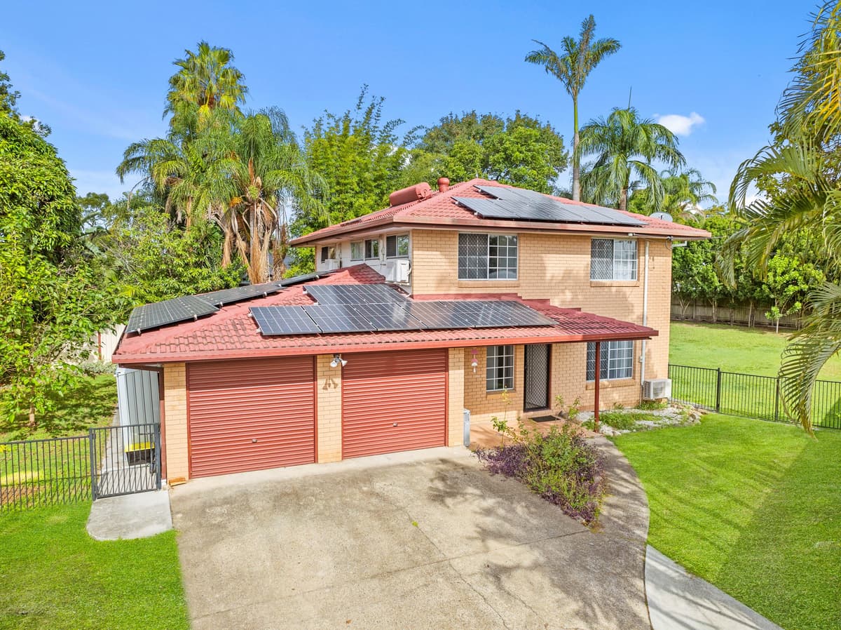8 Lorisch Court, Mount Warren Park