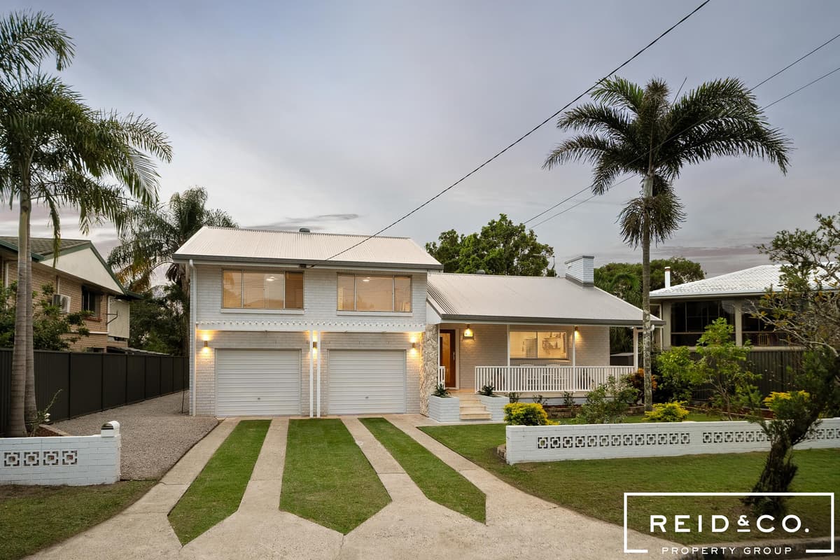 13 Kalimna Drive, Clontarf