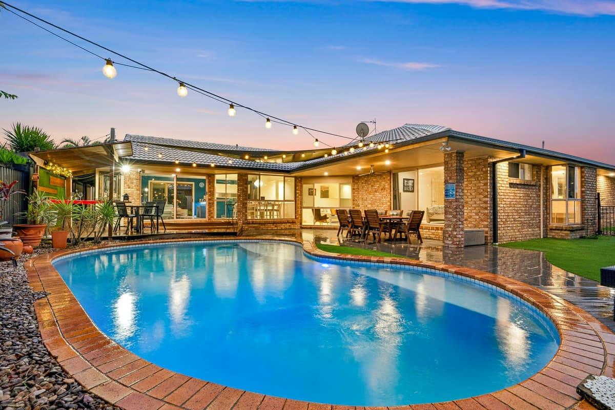 4 Bolt Court, Parkwood