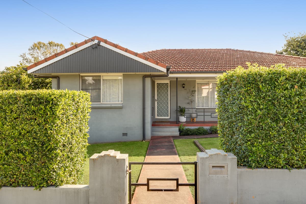 13 Kennedy Street, North Toowoomba