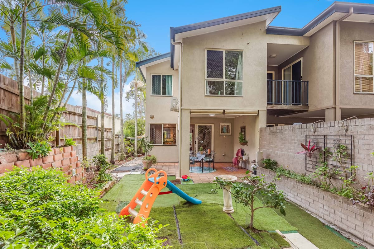 3/11 Indooroopilly Road, Taringa