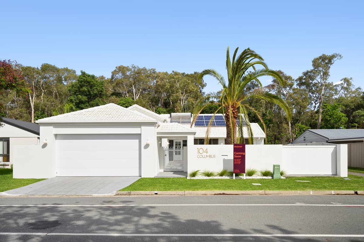 104 Columbus Drive, Hollywell