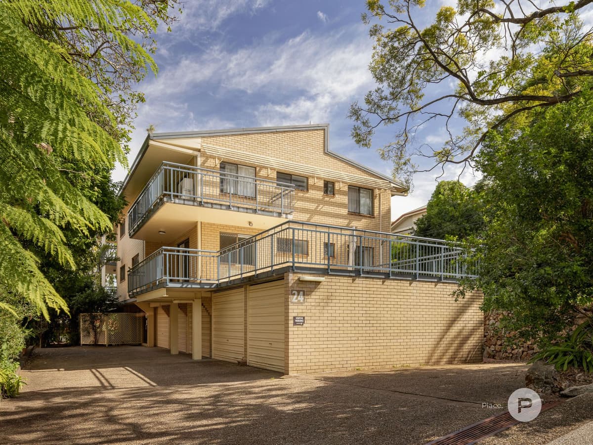 2/24 McIlwraith Street, Auchenflower