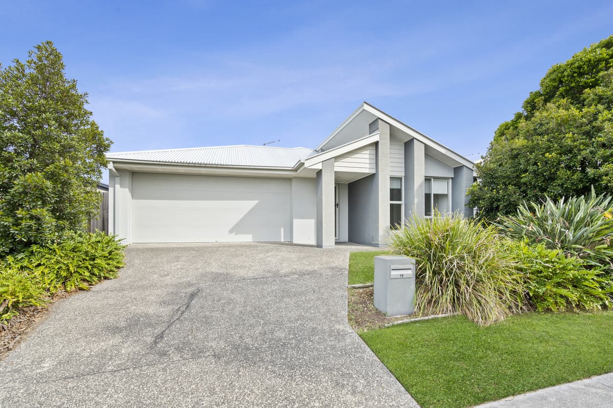 19 Mount Pleasant Street, Park Ridge