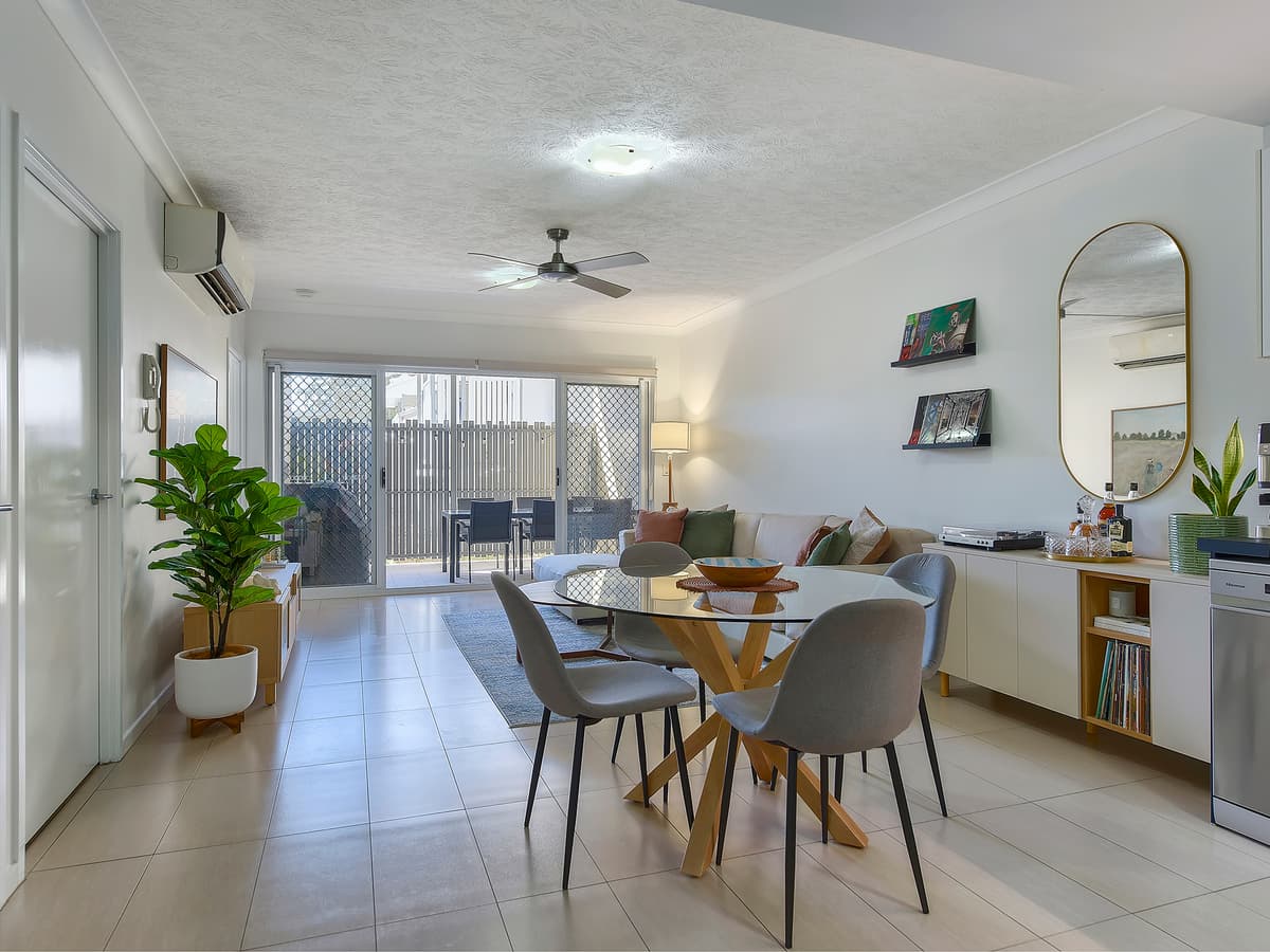 7/12-14 Lutana Street, Stafford