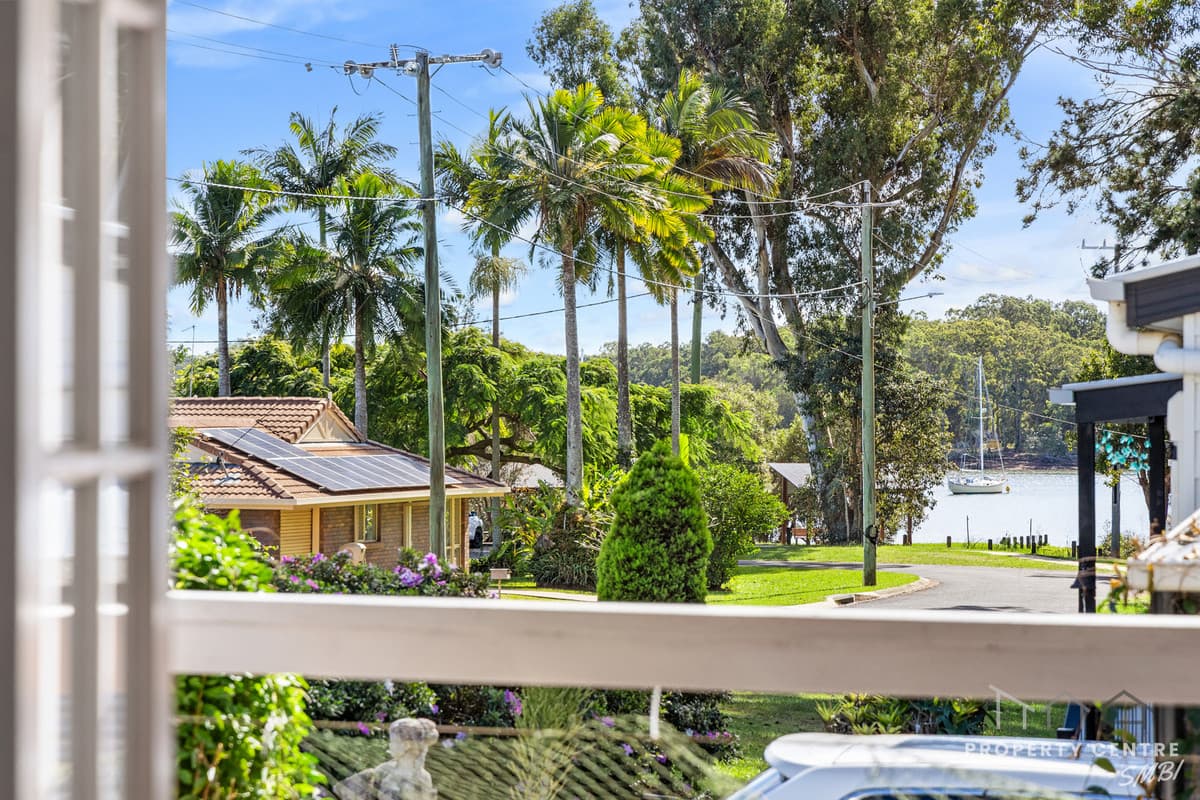 12 Douglas Street, Russell Island