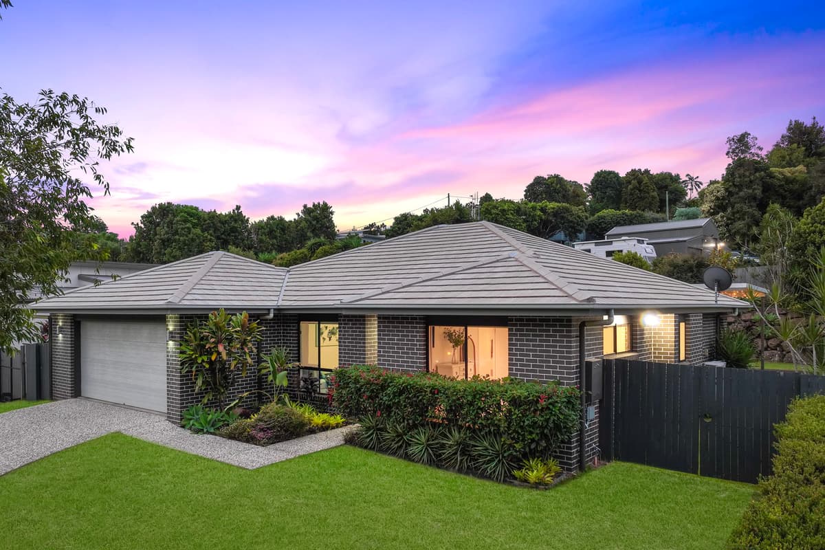 10 Sweet Water Street, Woombye