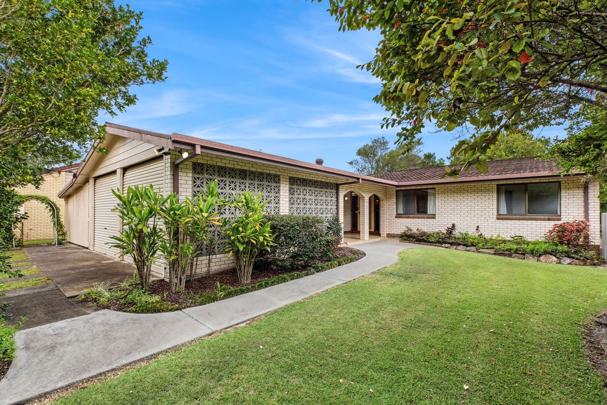 7 Mooloolah Street, Landsborough